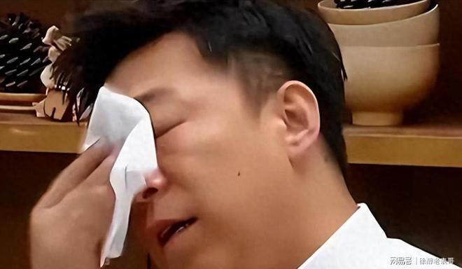 黄渤病中卧床，再忆爱女仍觉亏欠