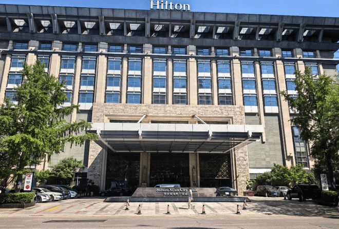 法拍酒店易主 160名员工仅三成获离职赔偿