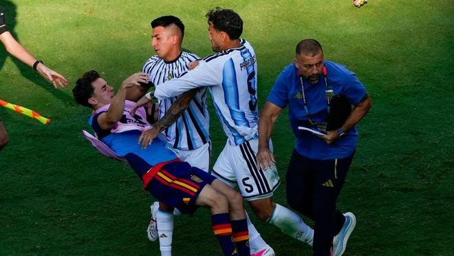 世体：FIFA维持原判驳回西班牙申诉，加维确认缺席对阵英格兰一役