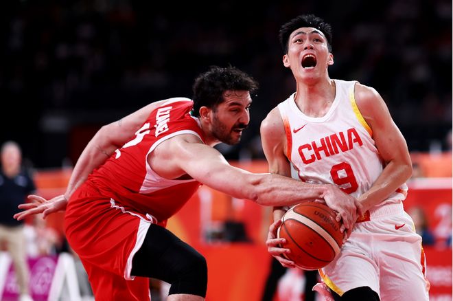 创亚运历史第二差成绩！中国男篮不敌伊朗止步第四