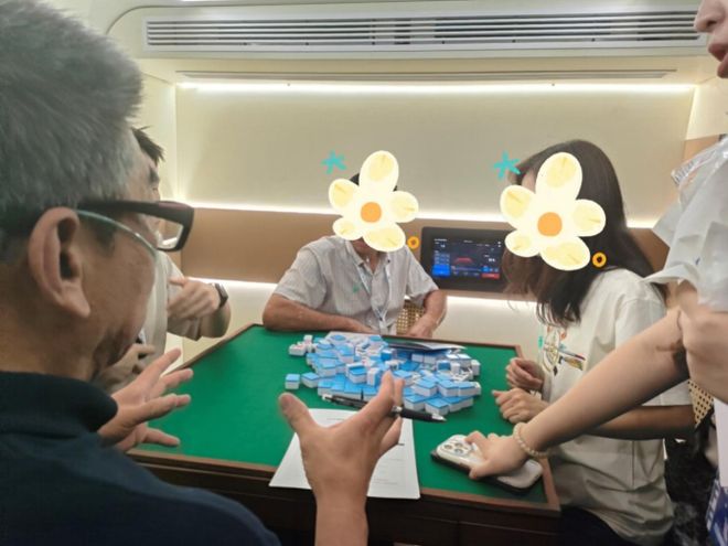 氧舱被嘲5年智商税，富豪却在里面开会议、打麻将，企业新动作来了