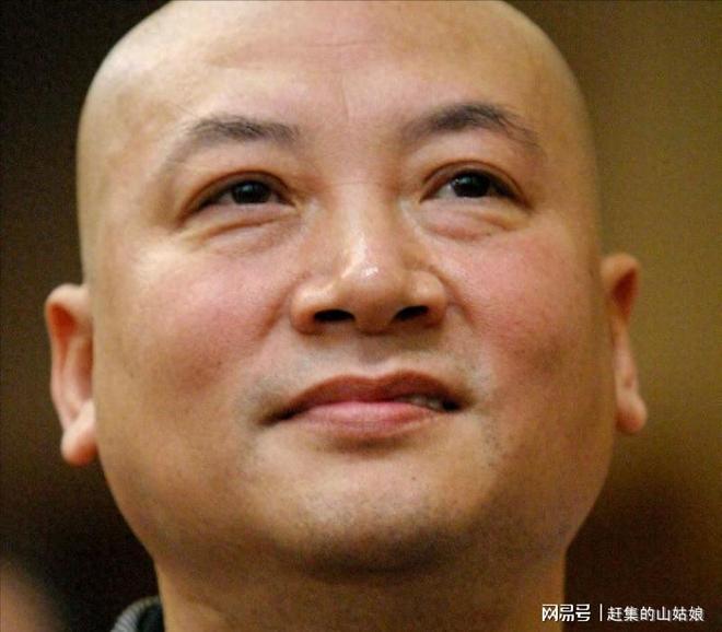 迟重瑞和敬一丹打破固有想象