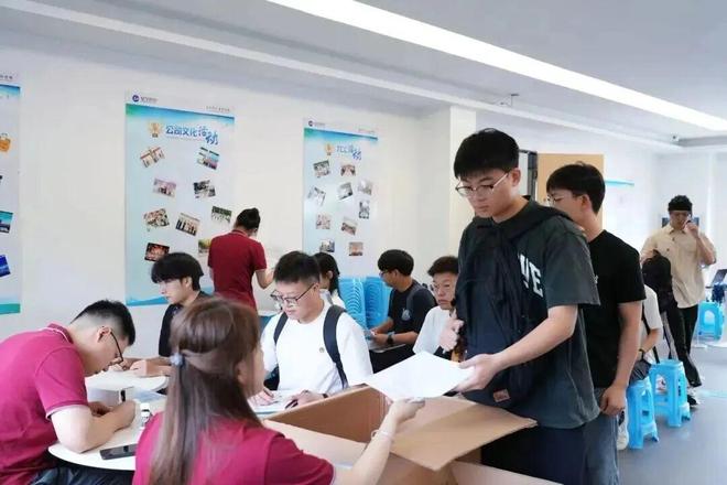 星宇股份"人力资源总监"停职引关注，员工回应：公司并无此岗位