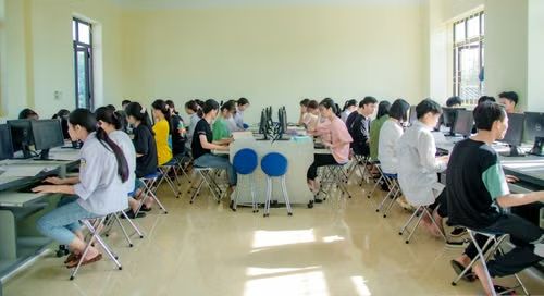 万元AI研学营，正在批量收割家长